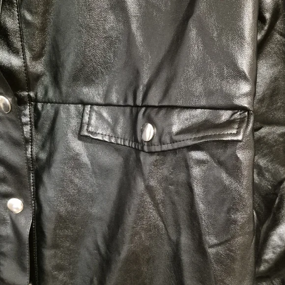 Missguided Black Long Sleeve Dress - Picture 2 of 7